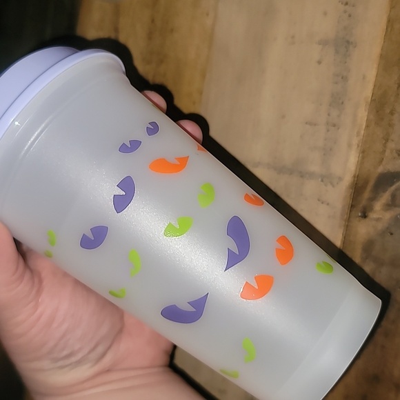 Starbucks Reusable Hot Cups with Lids Glow-in-the-Dark Halloween Fall 6pk - Picture 5 of 16
